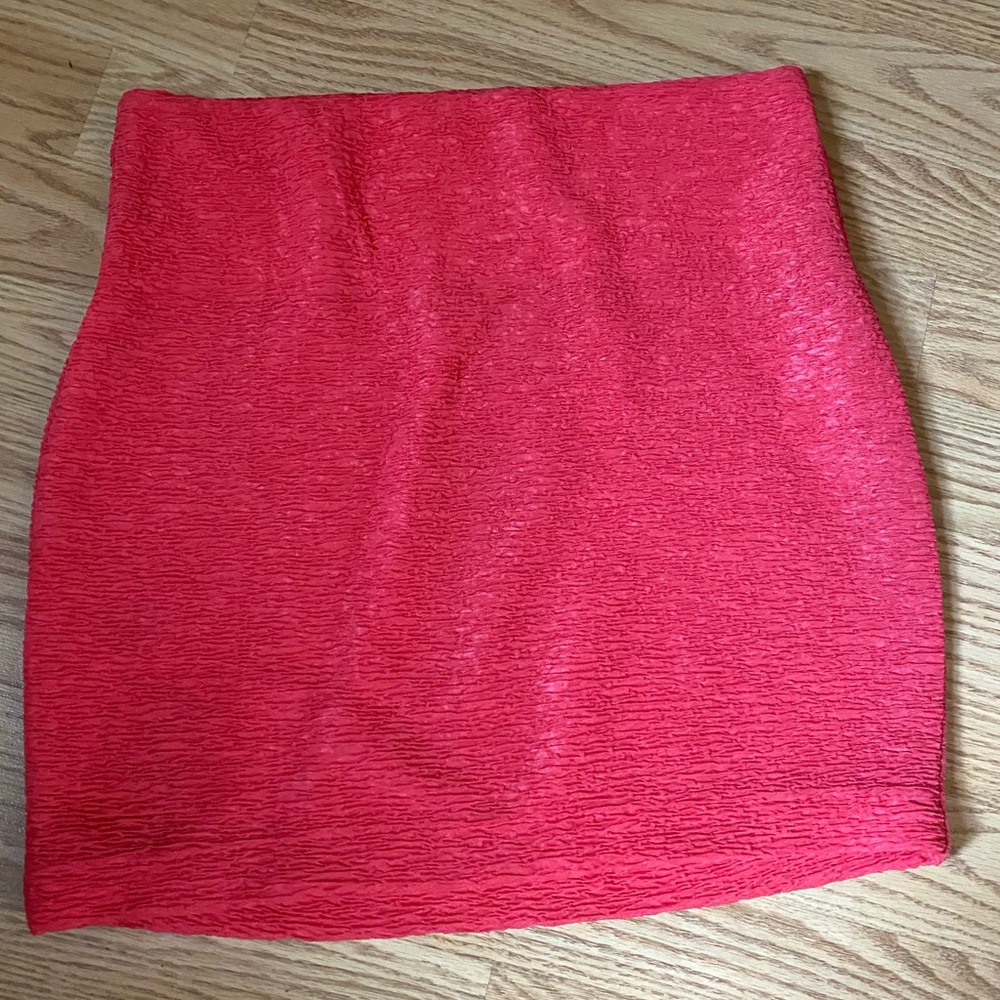 BCBGeneration coral mini skirt size S